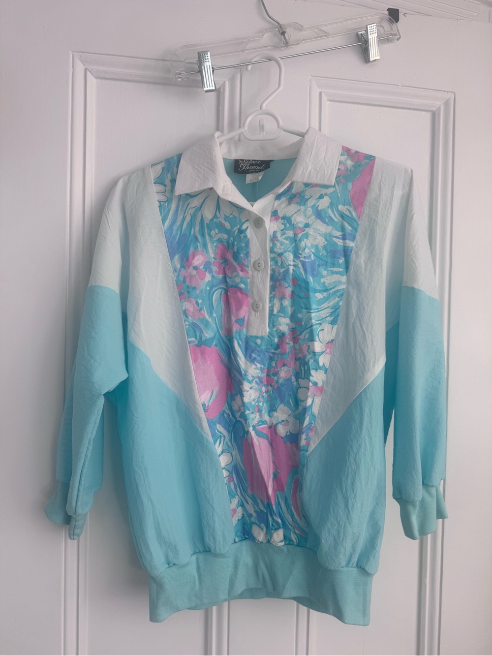 Vintage-Inspired Floral Panel Pullover Blouse - Aqua & White